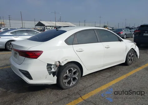 2020 Kia Forte Lxs из США, поврежденный, VIN 3KPF24AD0LE203902